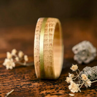 Bague artisanale en bois
