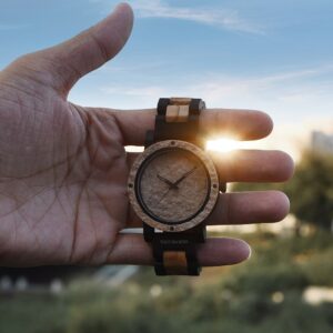 montre-bois-et-pierre