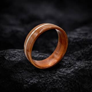 Bague en bois de palissandre et liseré argent