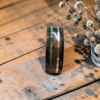 Alliance en bois ébène amara - Liserés argent et turquoise