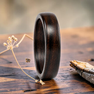 Bague en bois d'ébéne amara