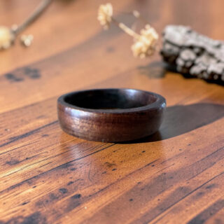 Bague en bois d'ébéne amara